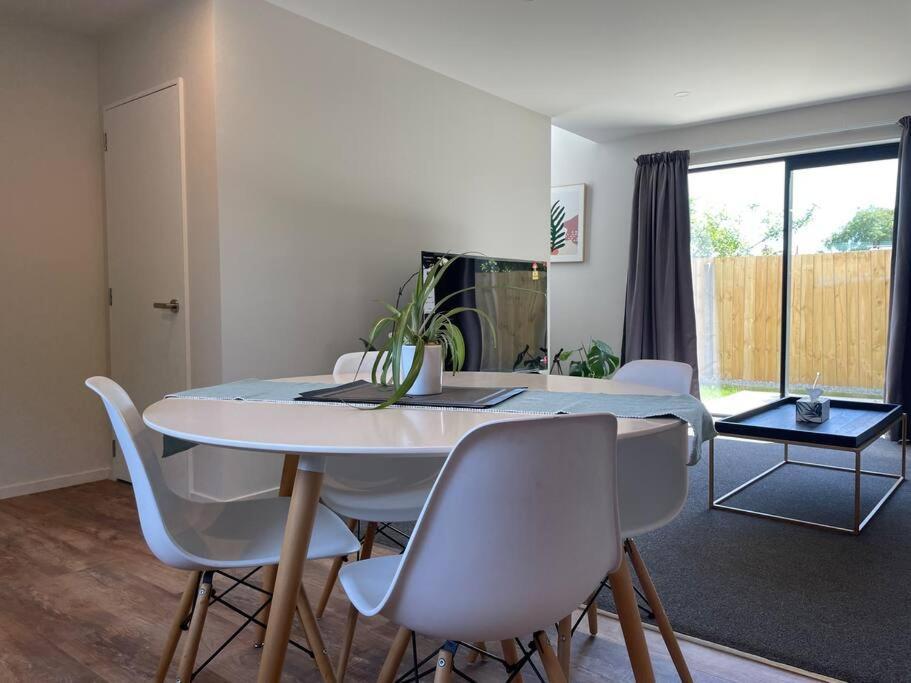 Holiday home Peaceful 2bed2bath With Parking Close To Colombo St